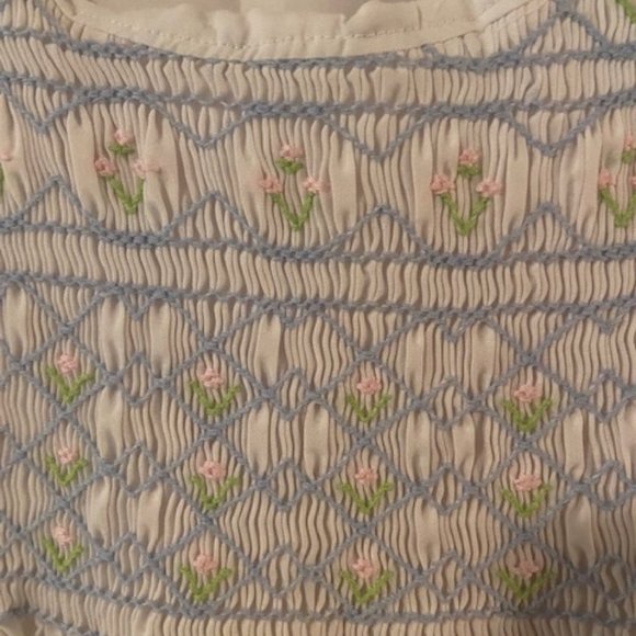 Vintage Toddler girl smocked dress. - Picture 2 of 2